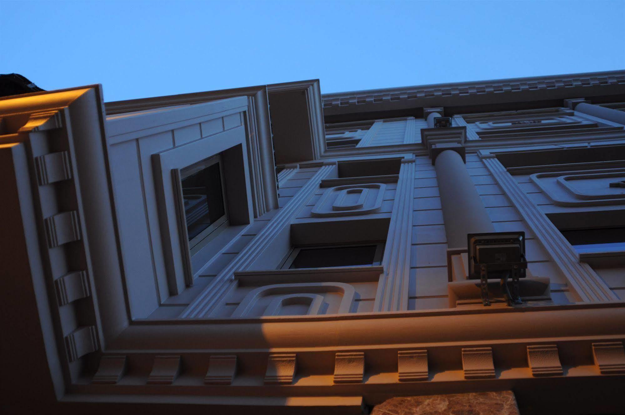 Emirtimes Hotel Kadikoey Istanbul Exterior foto